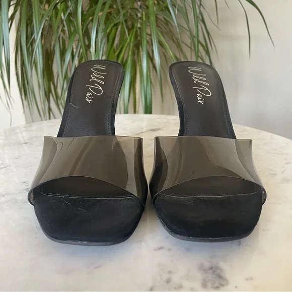 Wild Pair Black Vinyl Mules - Picture 2 of 8